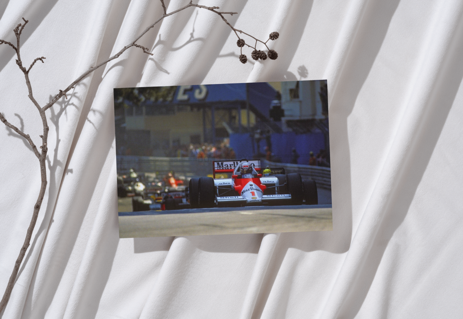 Photo Alain Prost devant Ayrton Senna – GP de Monaco F1 – Duel mythique – 15×20