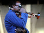 Photo Miles Davis lors du Newport Jazz Festival à Rhode Island en 1969 - 15 x 20