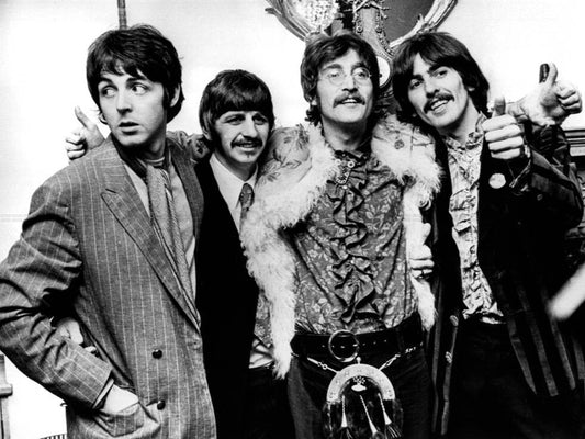 Photo The Beatles - Conférence de presse de lancement d'album en 1967 - 15 x 20