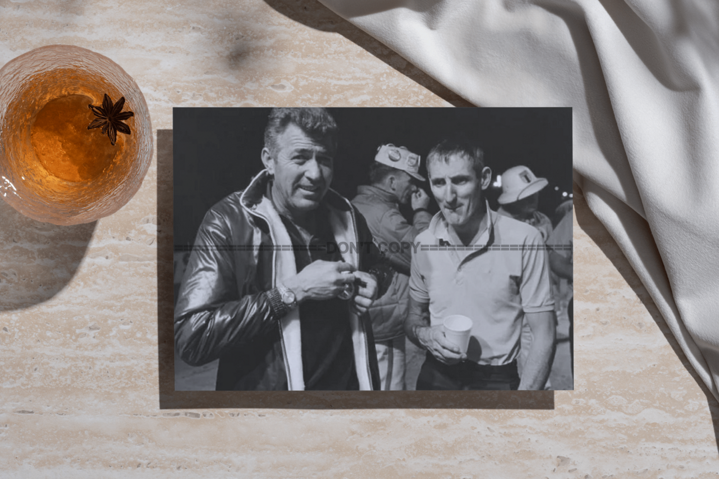 Photo Carroll Shelby et Ken Miles – Portrait Légendes Motorsport – 1960s – 15×20