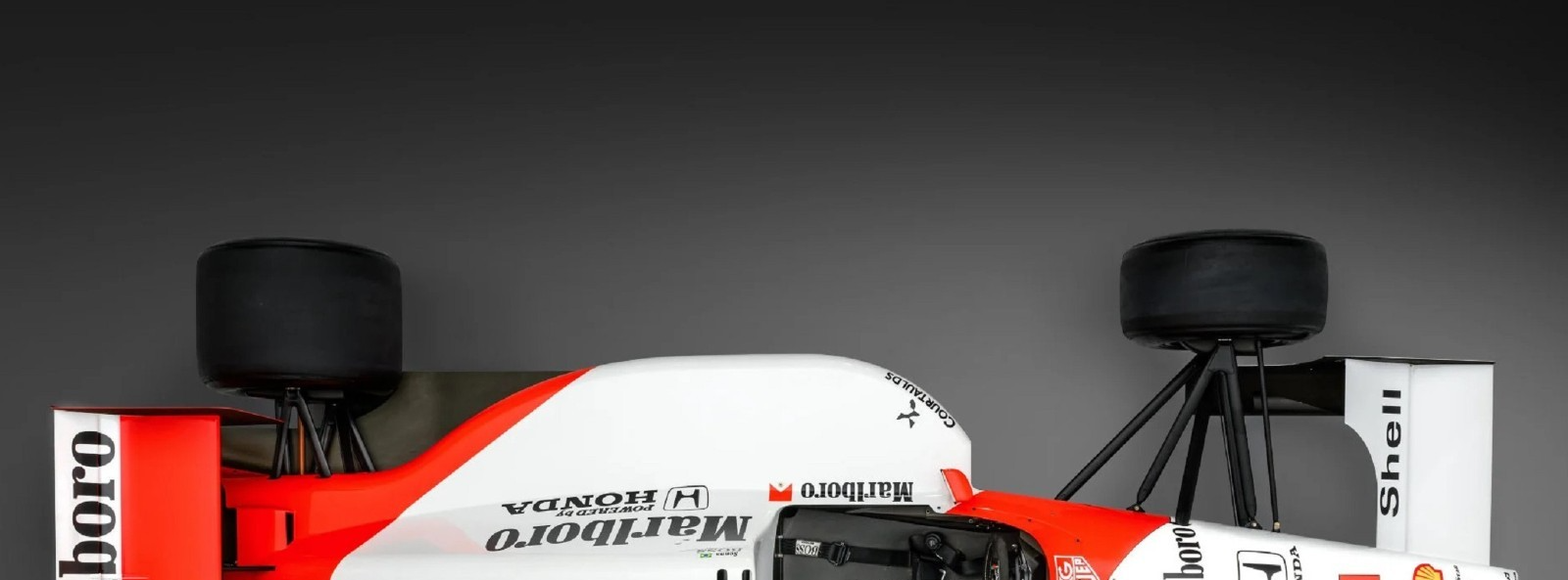 Photo McLaren Honda MP4/6 de Ayrton Senna – Champion GP du Brésil (1991) – 15×20