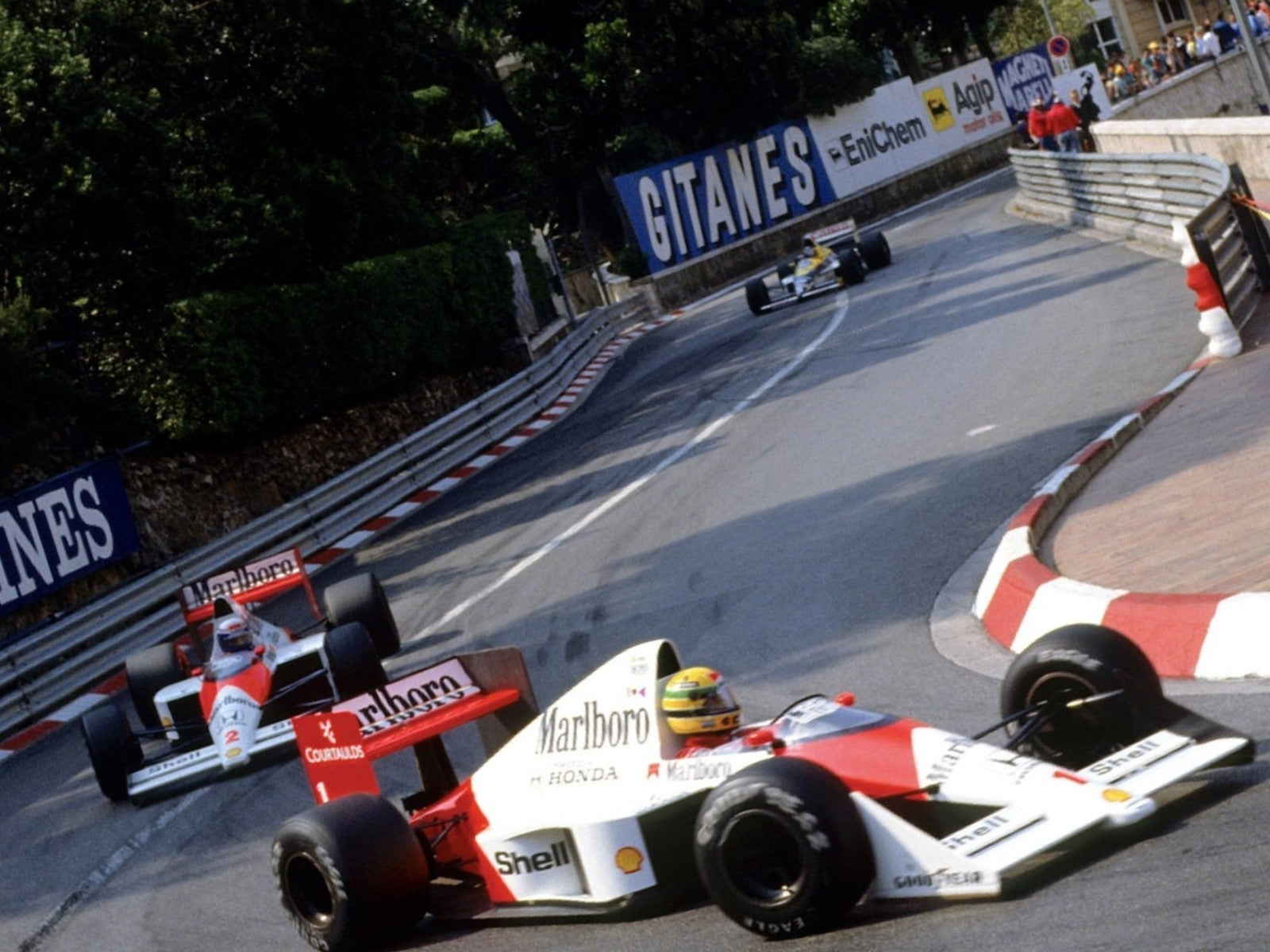 Photo Ayrton Senna devant Alain Prost – GP de Monaco 1989 – Virage Loews – 15×20