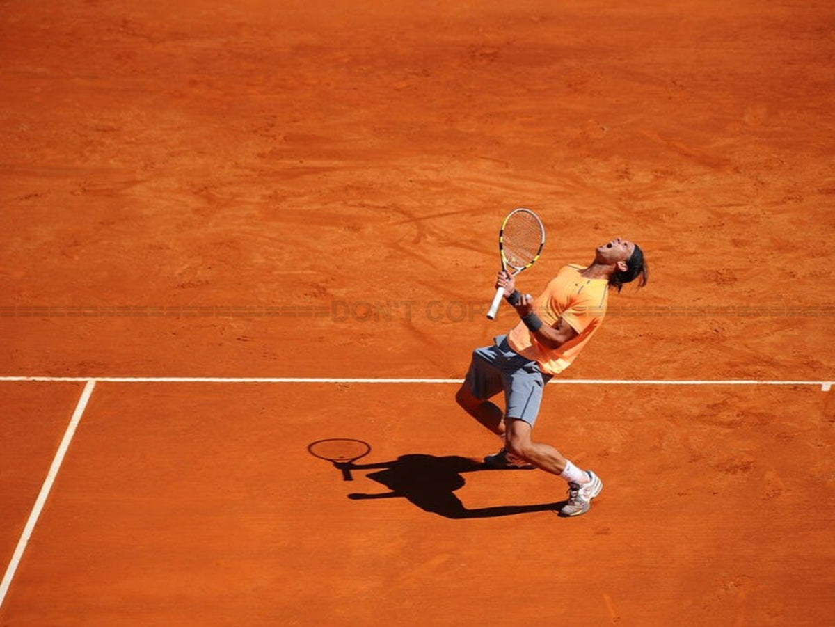 Photo Rafael Nadal célébrant sa victoire à Monte-Carlo, en avril 2012 - 15 x 20