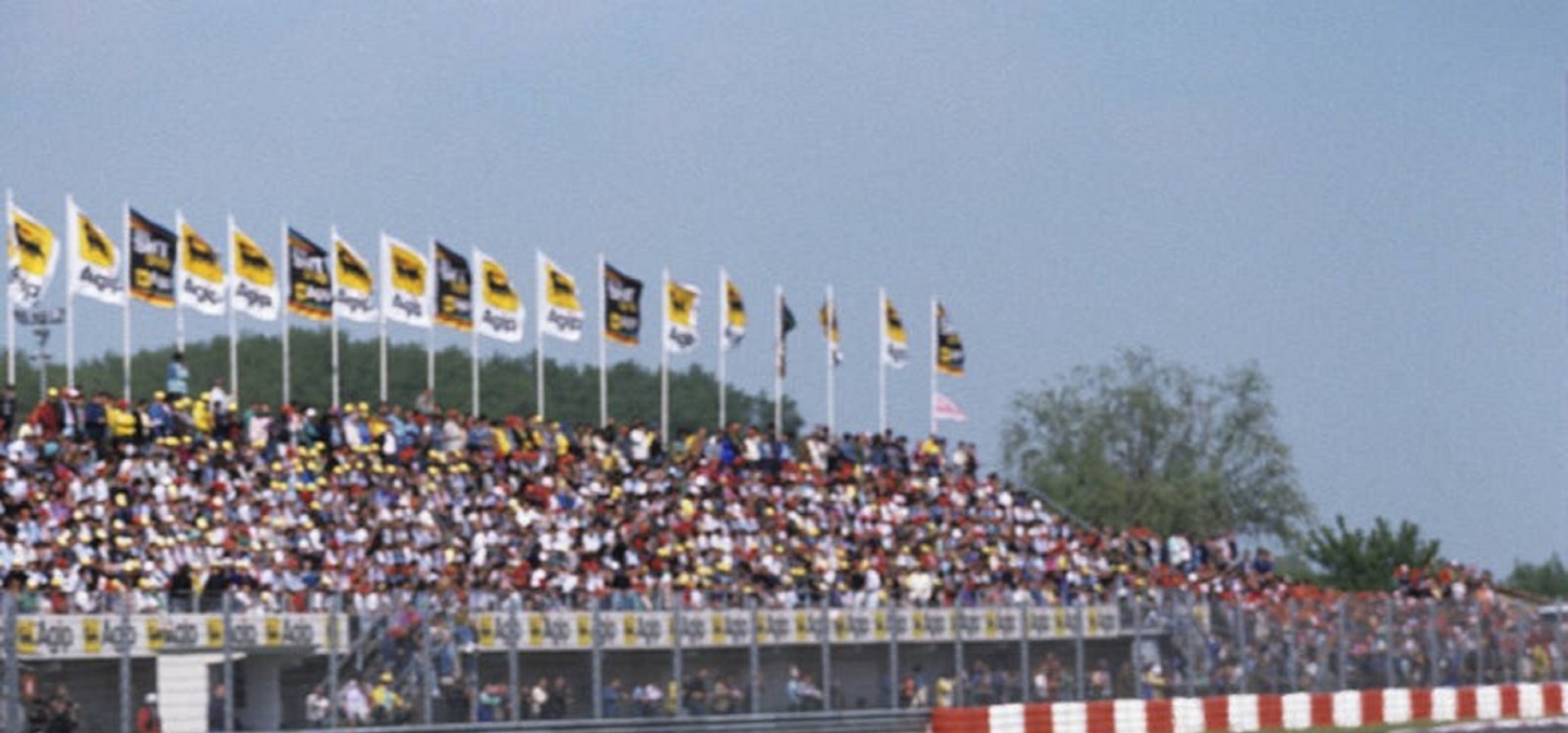 Photo Ayrton Senna & Alain Prost – GP de Saint-Marin (Imola) – Duel 1988 – 15×20