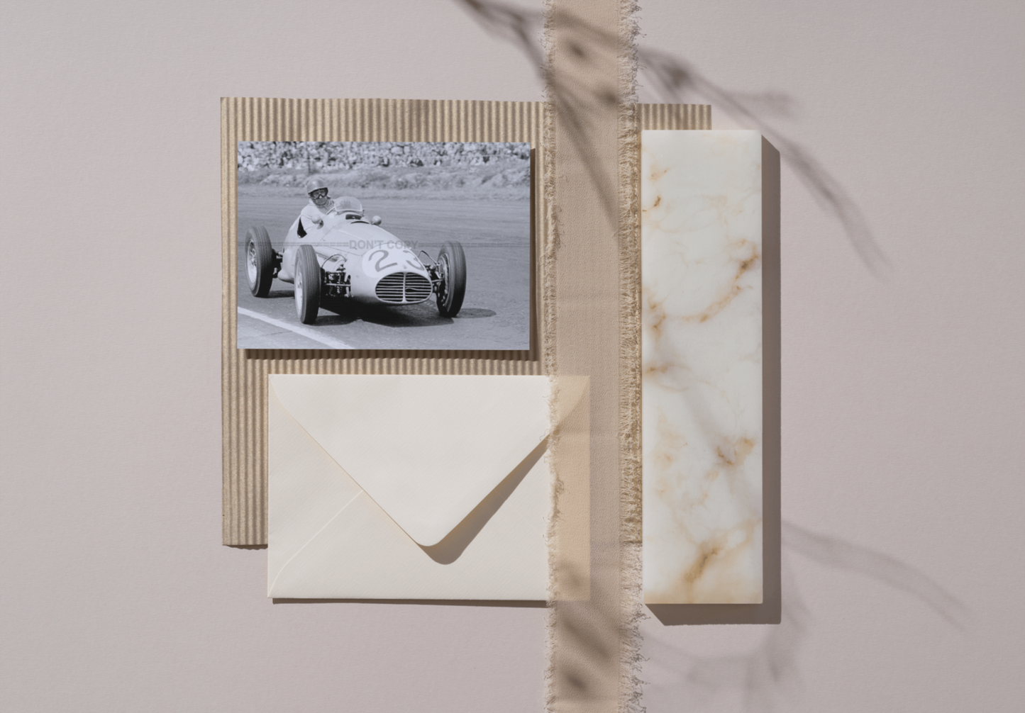 Photo Juan Manuel Fangio – Icône GP Formule 1 – Saison 1953 – Monoplace – 15×20