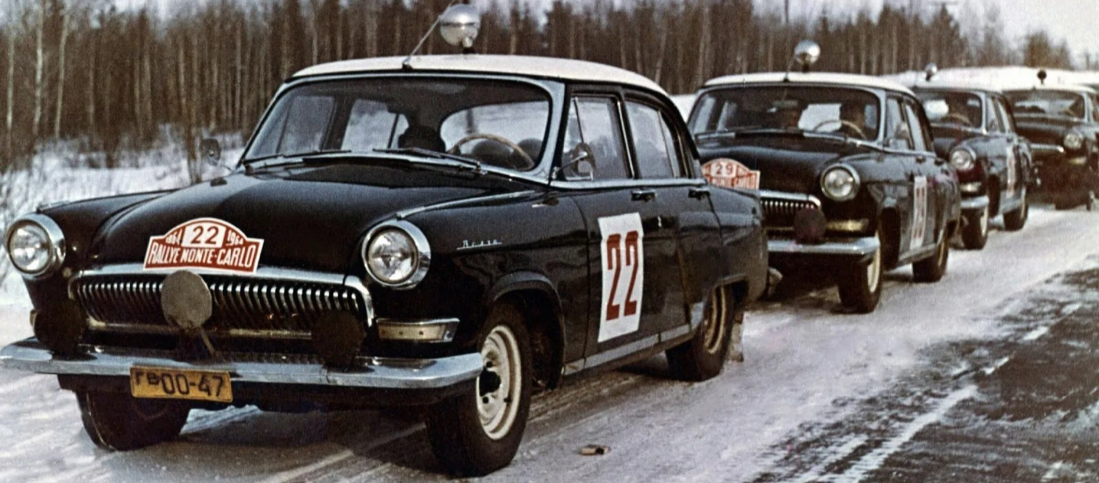 Photo Suchkov, Shchavelev – GAZ-21 Volga – Rallye Monte-Carlo Hiver 1964 – 15x20