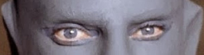 Photo Jean Marais – Fantômas 1964 – Visage Masqué Iconique – Scène Culte – 15×20