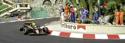 Photo Ayrton Senna – Lotus F1 – Grand Prix de Monaco (1985) – Formule 1 – 15×20