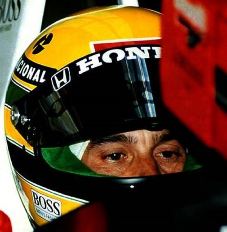 Photo Ayrton Senna lors des qualifications de Formule 1 - McLaren Honda – 15×20