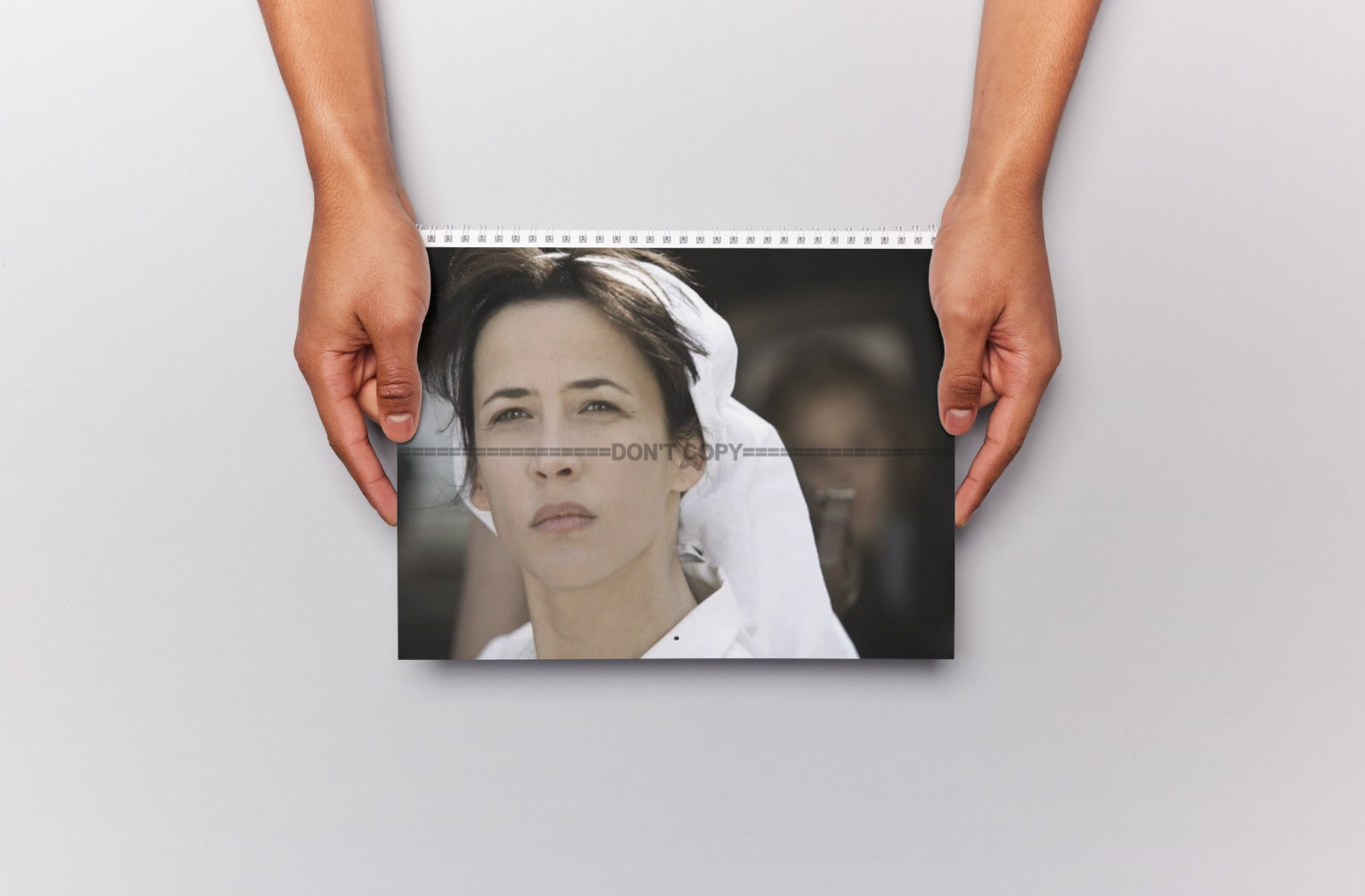 Photo Sophie Marceau – Les Femmes de l’ombre (2008) – Portrait Cinéma – 15×20