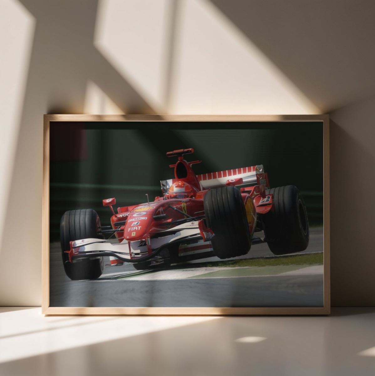 Photo Michael Schumacher – Ferrari F1 – GP de Saint-Marin - (Imola) 2006 – 15×20