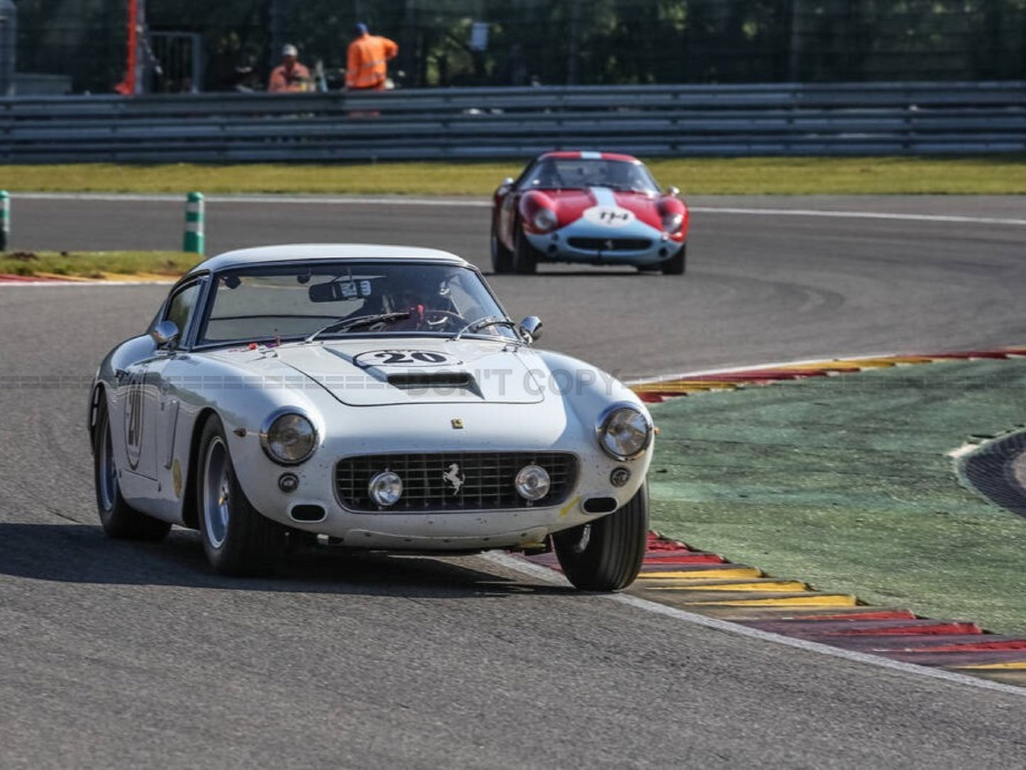 Photo Ferrari 250 GT Berlinetta SWB - Couleur - 15x20