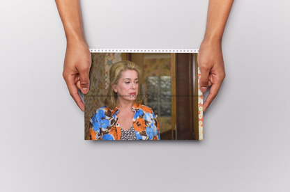 Photo Catherine Deneuve – La Fille du RER (2009) – Portrait Cinéma Drame – 15×20