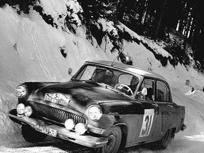 Photo GAZ-21 Volga (ГАЗ-21 Волга) Neige – Rallye Monte-Carlo 1964 – URSS – 15×20