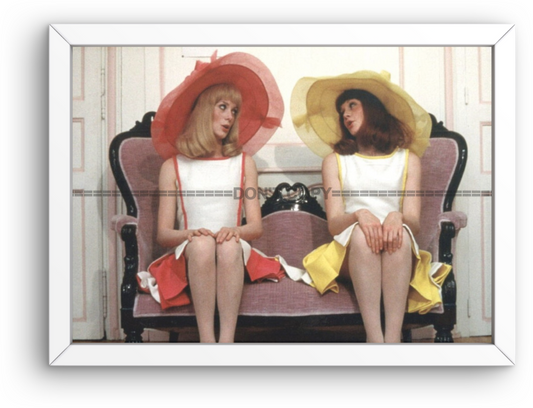 Photo Encadrée C. Deneuve & F. Dorléac - Les Demoiselles de Rochefort 1967-15x20