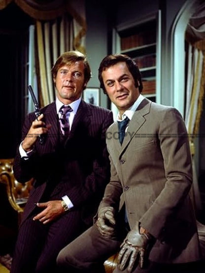 Photo Roger Moore & Tony Curtis - Amicalement vôtre 1971