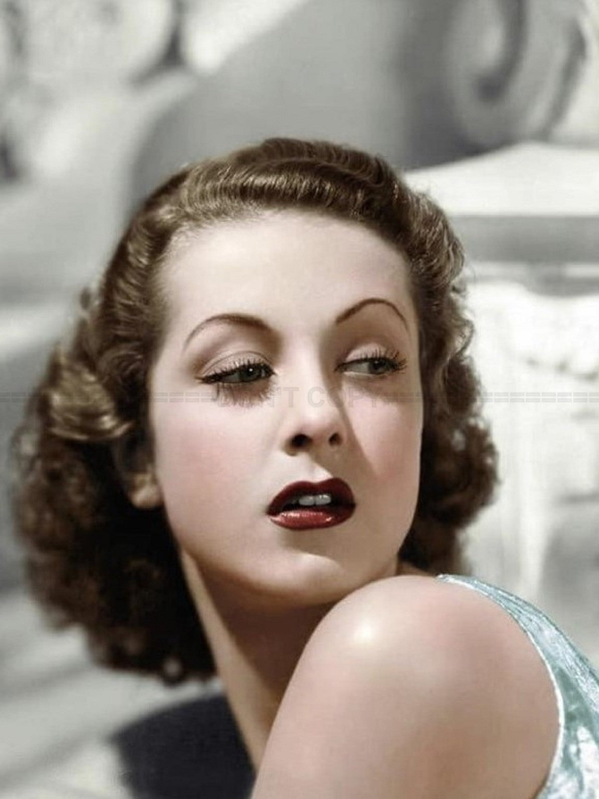 Photo Danielle Darrieux - Couleur - 15x20