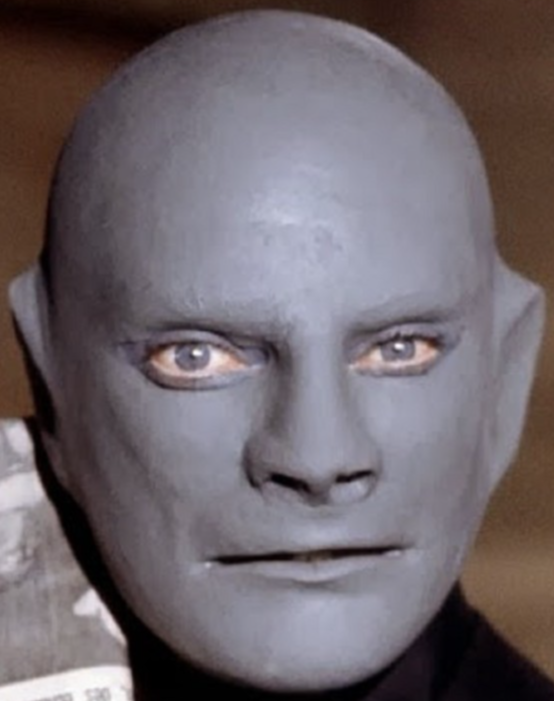 Photo Jean Marais – Fantômas 1964 – Visage Masqué Iconique – Scène Culte – 15×20