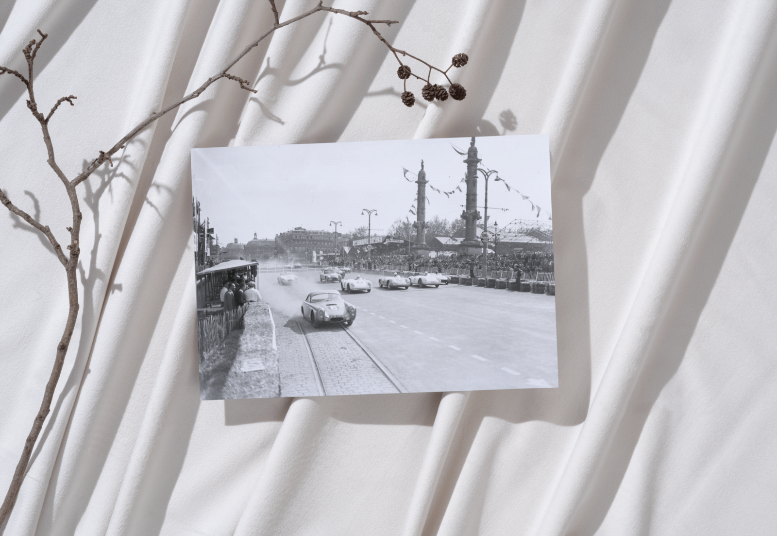 Photo Grand Prix Automobile de Bordeaux 1955 – Course Urbaine – Vintage – 15×20
