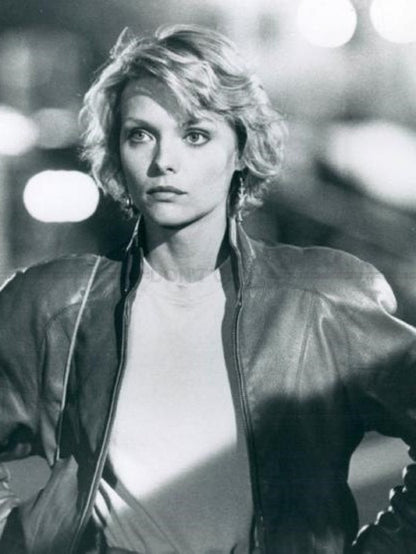 Photo Michelle Pfeiffer - Diana - Into the Night (1985) - Noir et blanc - 15x20