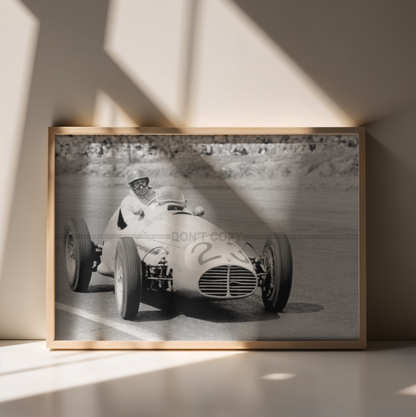 Photo Juan Manuel Fangio – Icône GP Formule 1 – Saison 1953 – Monoplace – 15×20