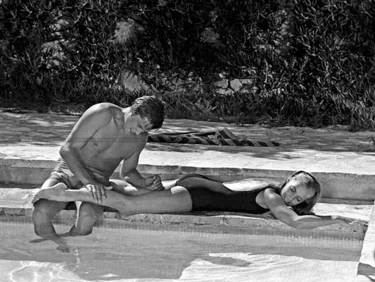 Photo Romy Schneider et Alain Delon - La Piscine (1969) - Noir et blanc - 15×20