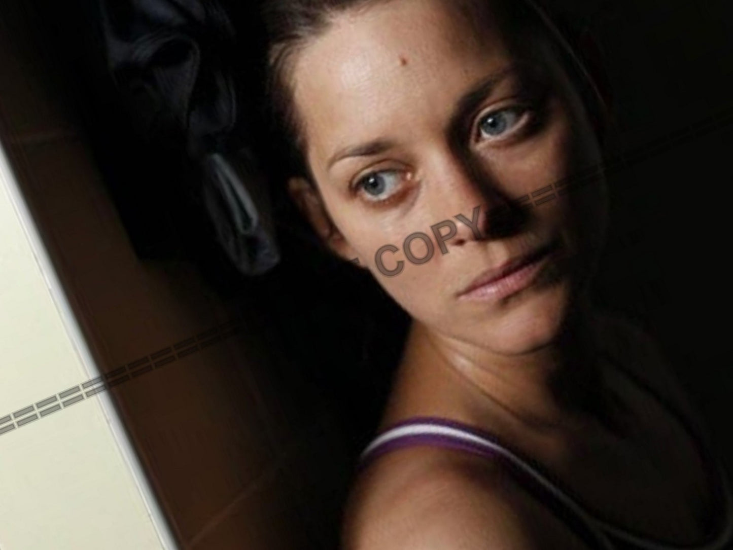 Photo Marion Cotillard – De rouille et d’os (2012) – Portrait Cinéma – 15×20