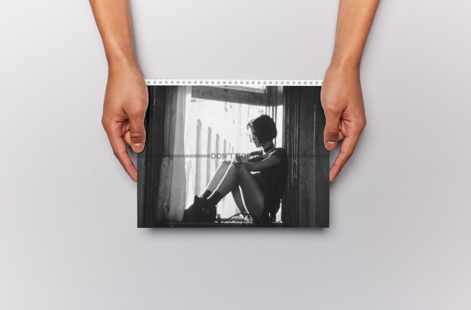 Photo Natalie Portman – Léon (1994) – Rôle Mathilda – Portrait Cinéma – 15×20