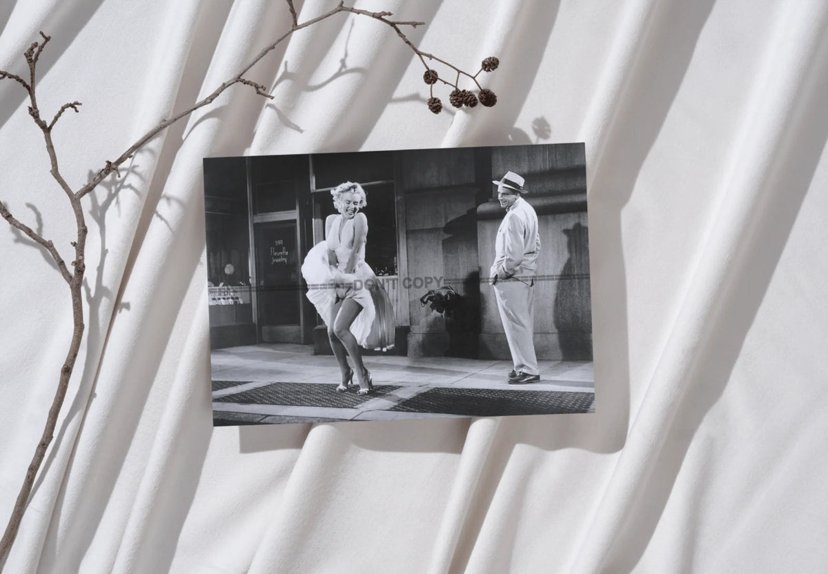 Photo Marilyn Monroe – Sept Ans de Réflexion (1955) – Scène Robe Blanche – 15x20