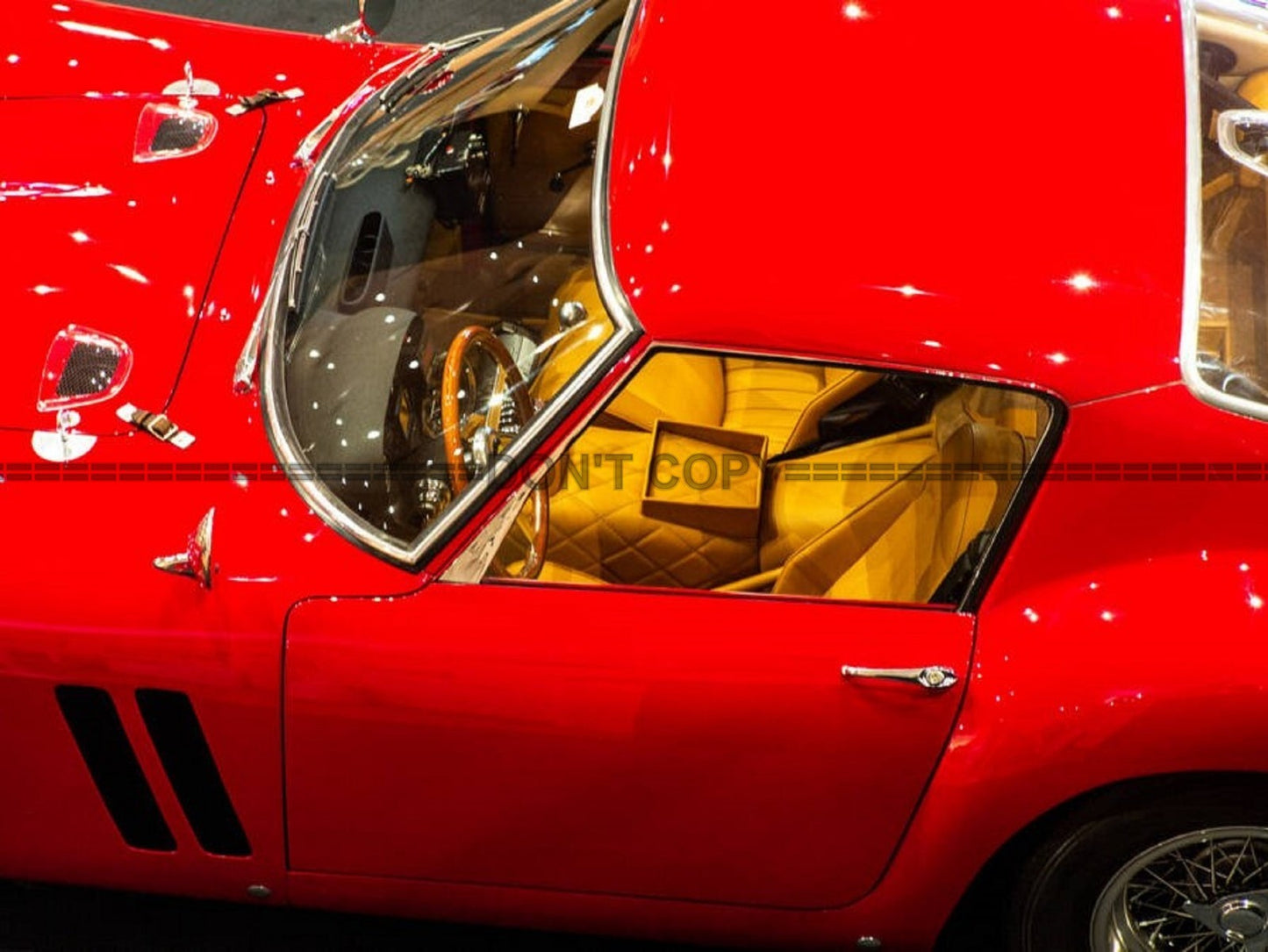 Photo Ferrari 250 GTO - Vue Plongeante