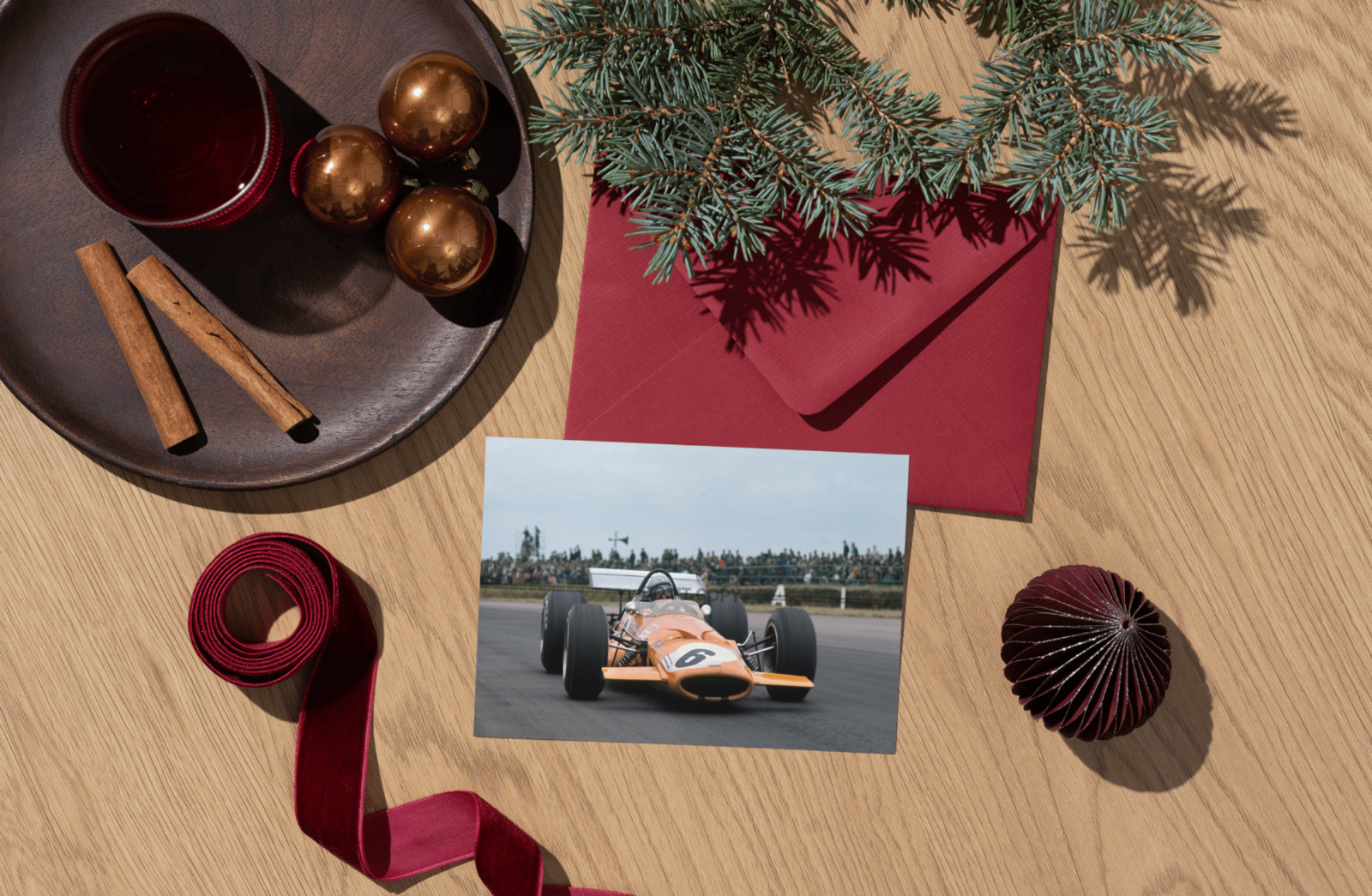 Photo Bruce McLaren – McLaren M7C – Monoplace Formule 1 Grand Prix 1969 – 15×20