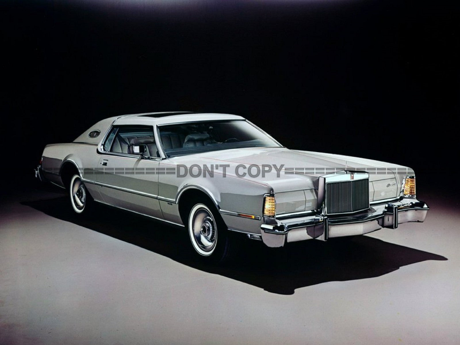 Photo Lincoln Continental Mark IV Cartier Edition 1976