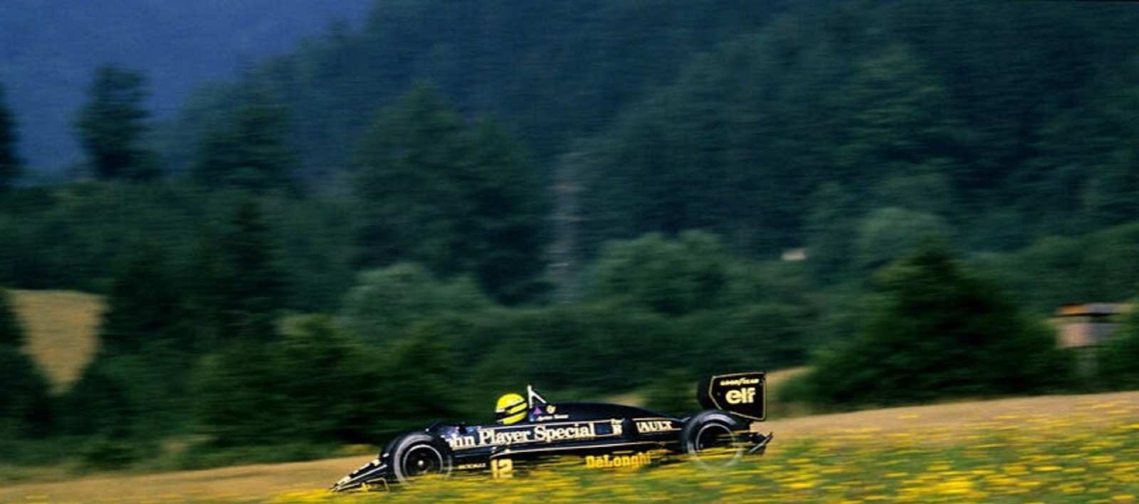 Photo Ayrton Senna – GP d'Autriche F1 1986 - Lotus JPS – Photo iconique – 15×20