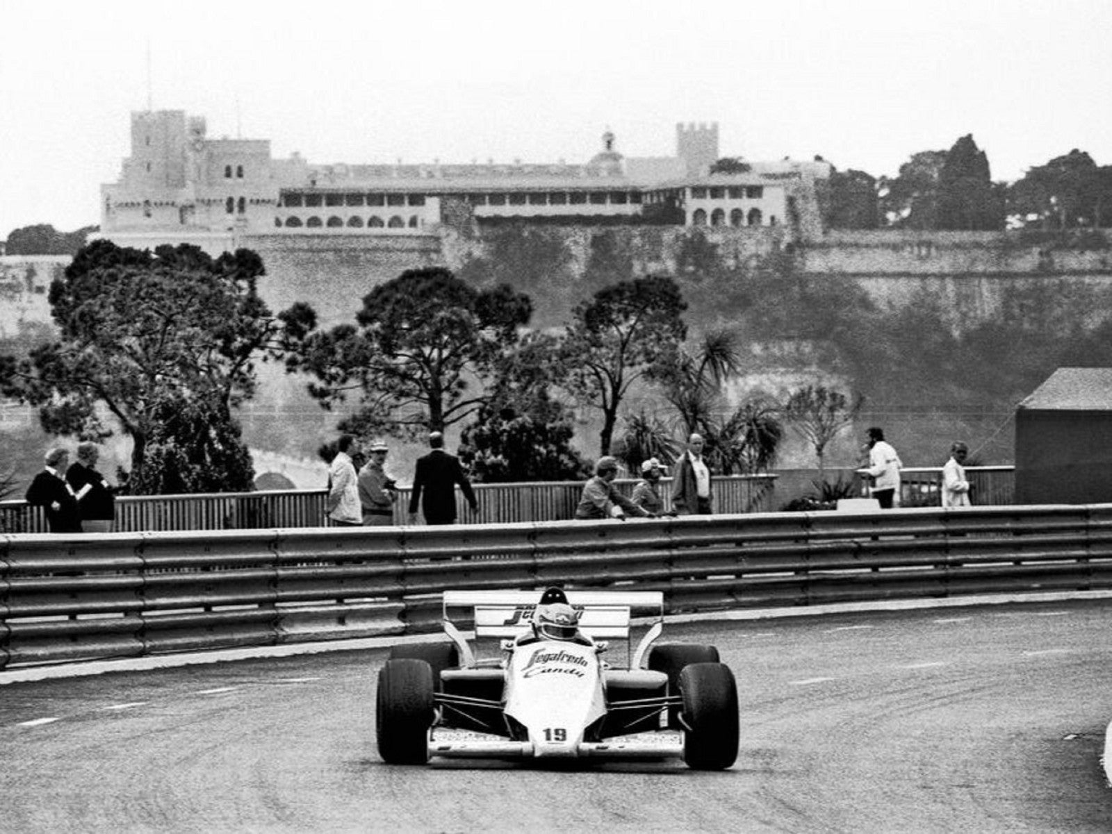 Photo Ayrton Senna – GP de Monaco (1984) – Formule 1 – Virage Massenet – 15×20