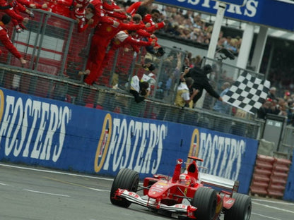 Photo Michael Schumacher – GP Formule 1 - Victoire à Silverstone (2004) – 15x20