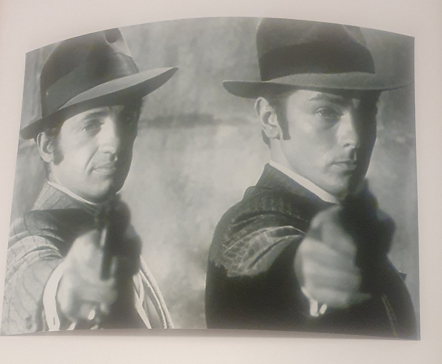 Photo Jean-Paul Belmondo et Alain Delon - Borsalino 1970 - Noir et blanc - 15×20