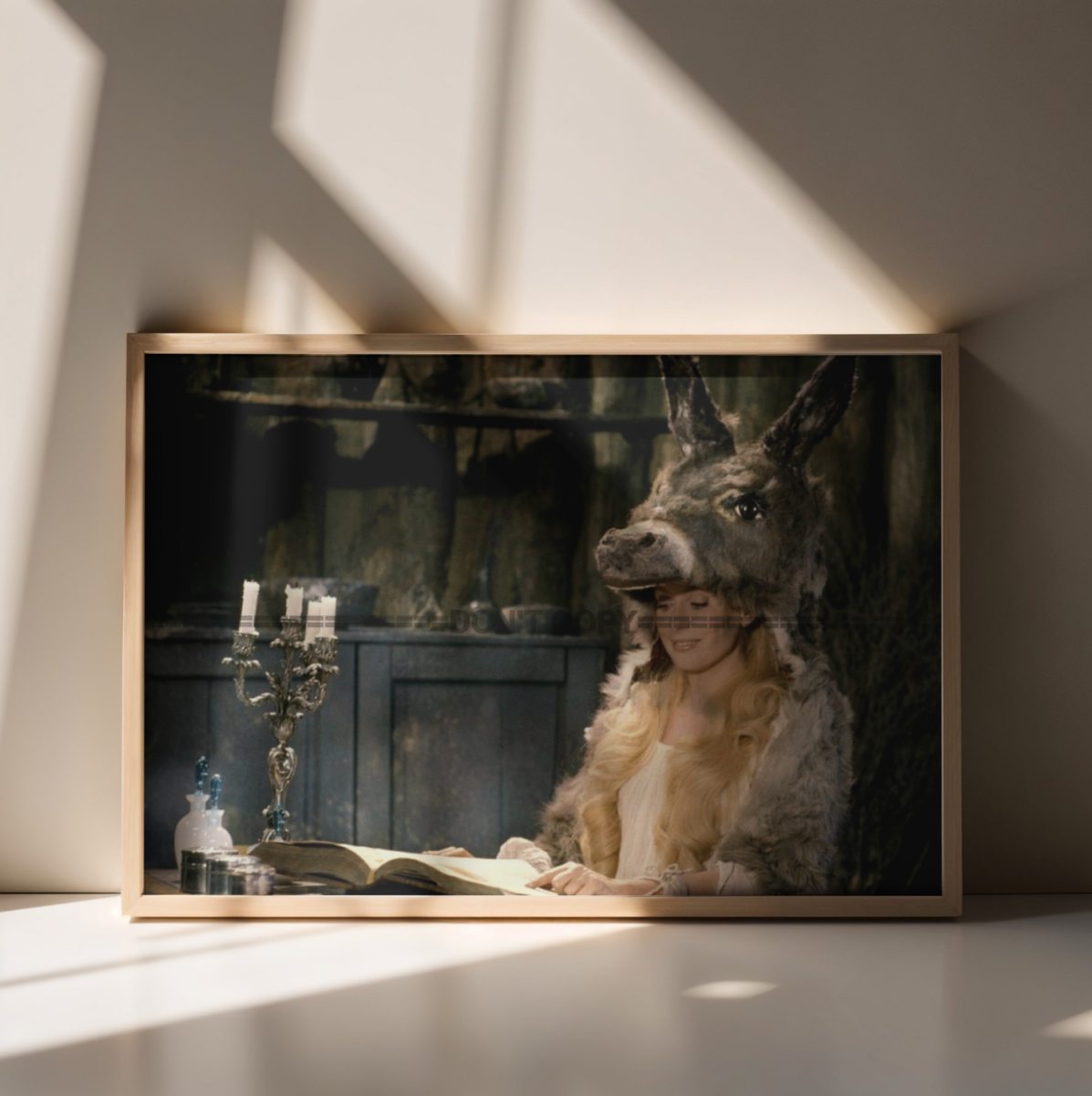 Photo Catherine Deneuve – Peau d’Âne (1970) – Conte Cinéma Fantaisie – 15×20