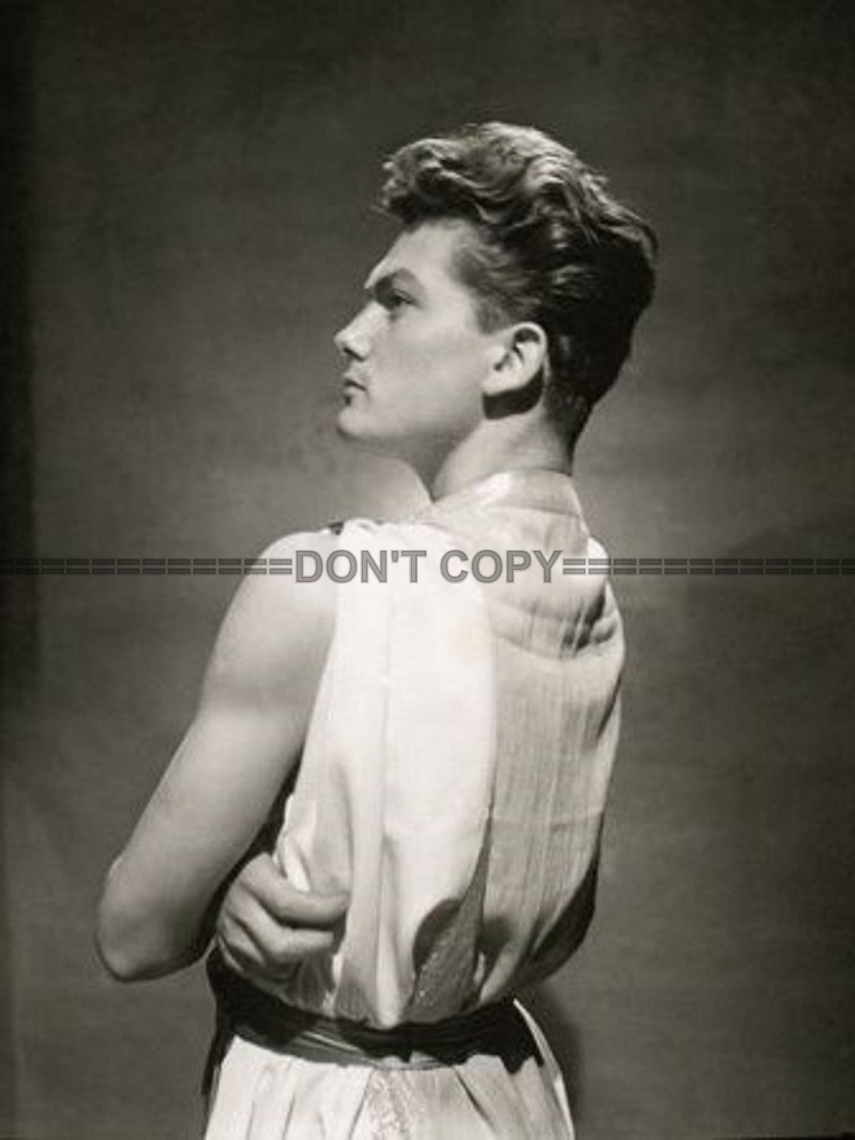 Photo Jean Marais au théâtre dans Jules César, Mise en scène Charles Dullin 1936