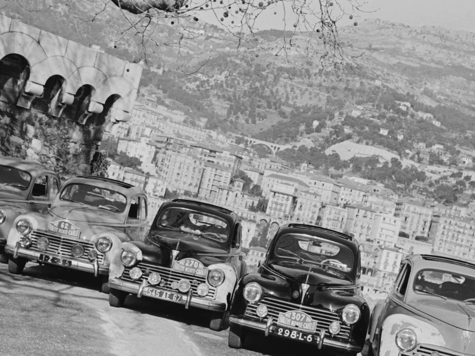 Photo Peugeot 203 – Rallye Monte-Carlo (1952) – Automobile Historique – 15×20