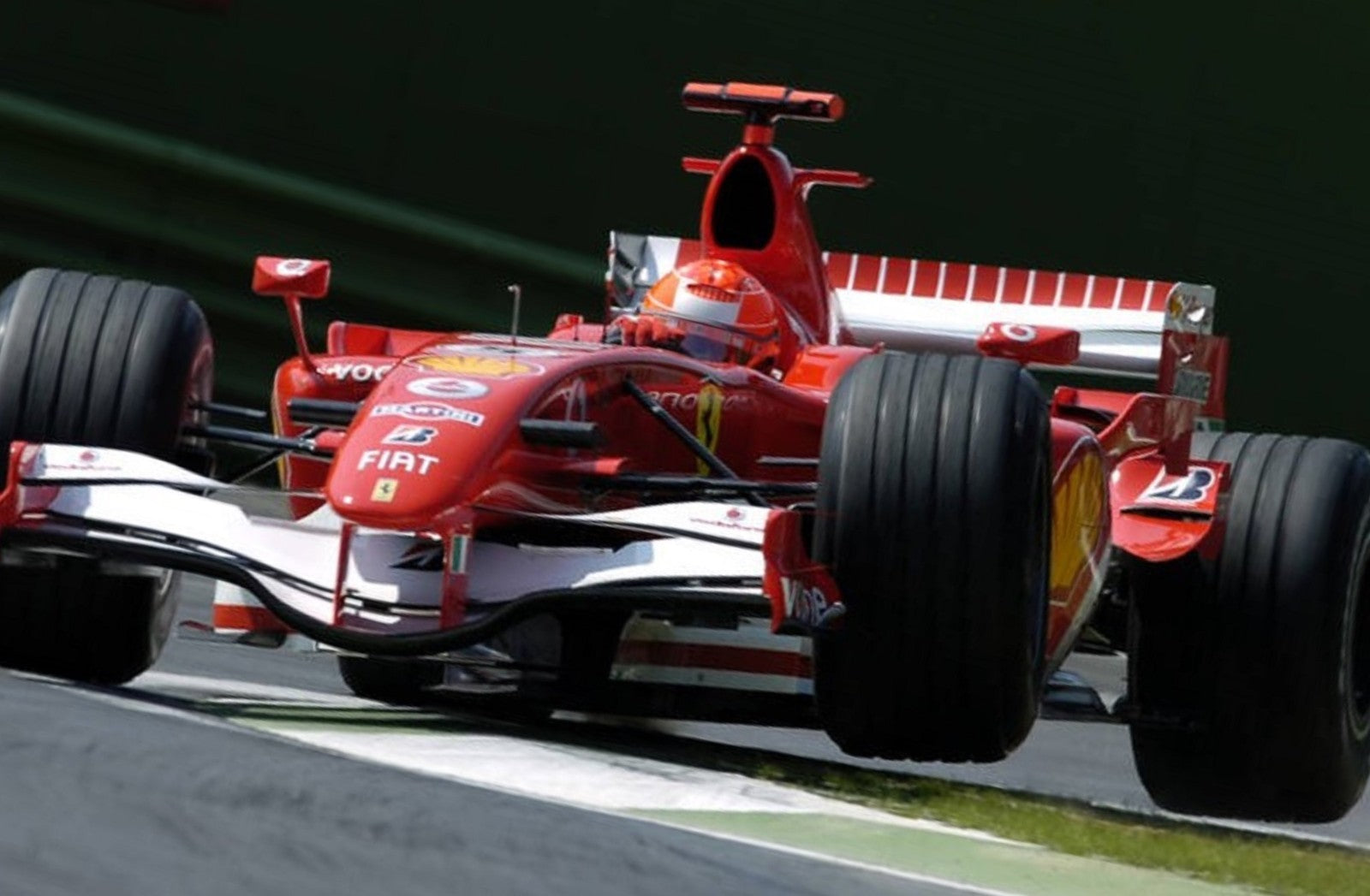 Photo Michael Schumacher – Ferrari F1 – GP de Saint-Marin - (Imola) 2006 – 15×20
