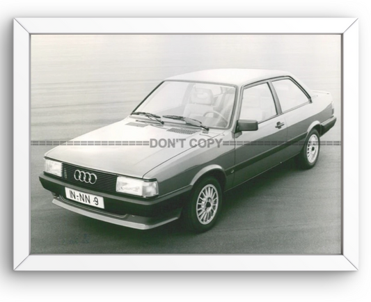 Photo Encadrée Audi 80 GTE – Berline Sportive Youngtimer (1984)  – 15×20