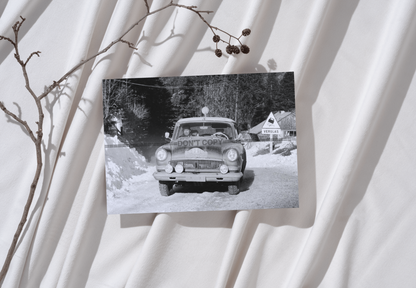Photo Mosolov-Degtyarev – GAZ-21 Volga – Rallye Monte-Carlo 1964 – Neige – 15x20
