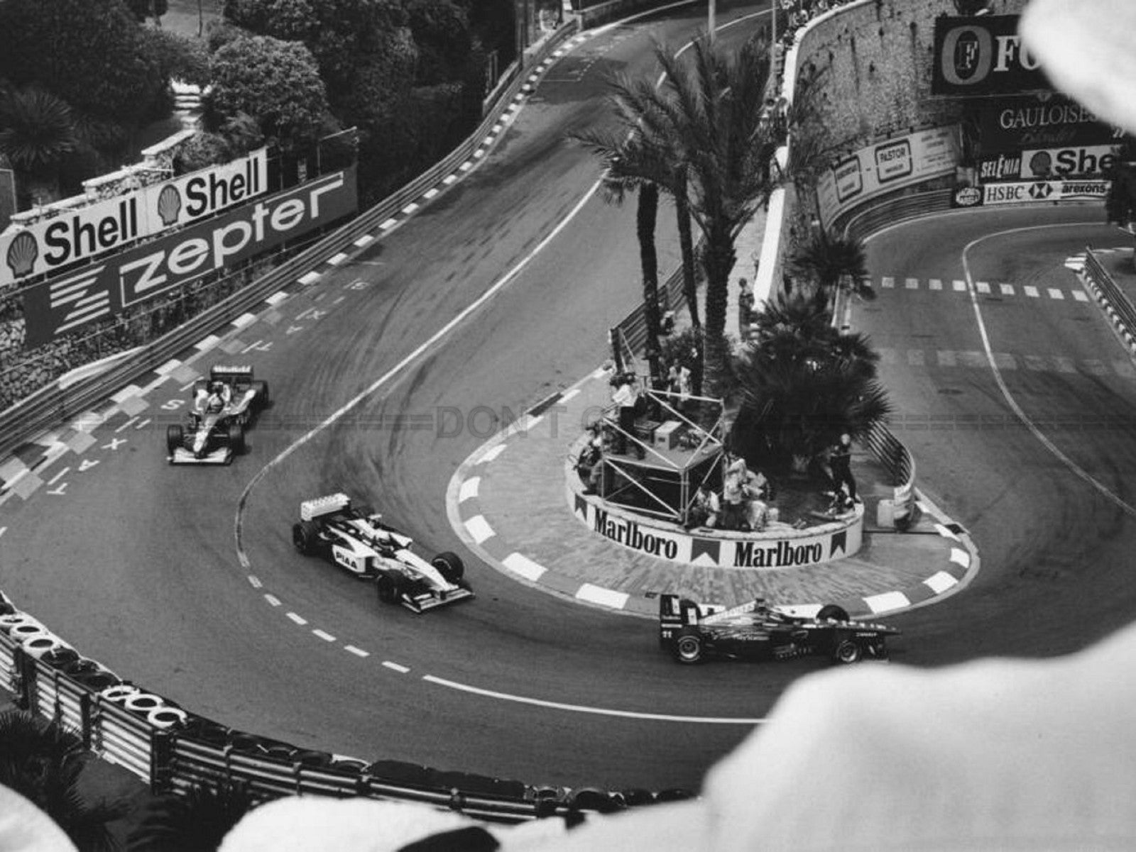 Photo Formule 1 – Grand Prix de Monaco 1997 – Virage Épingle du Fairmont – 15x20
